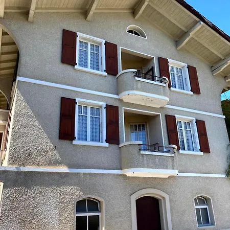 Julie In Villars-sur-ollon